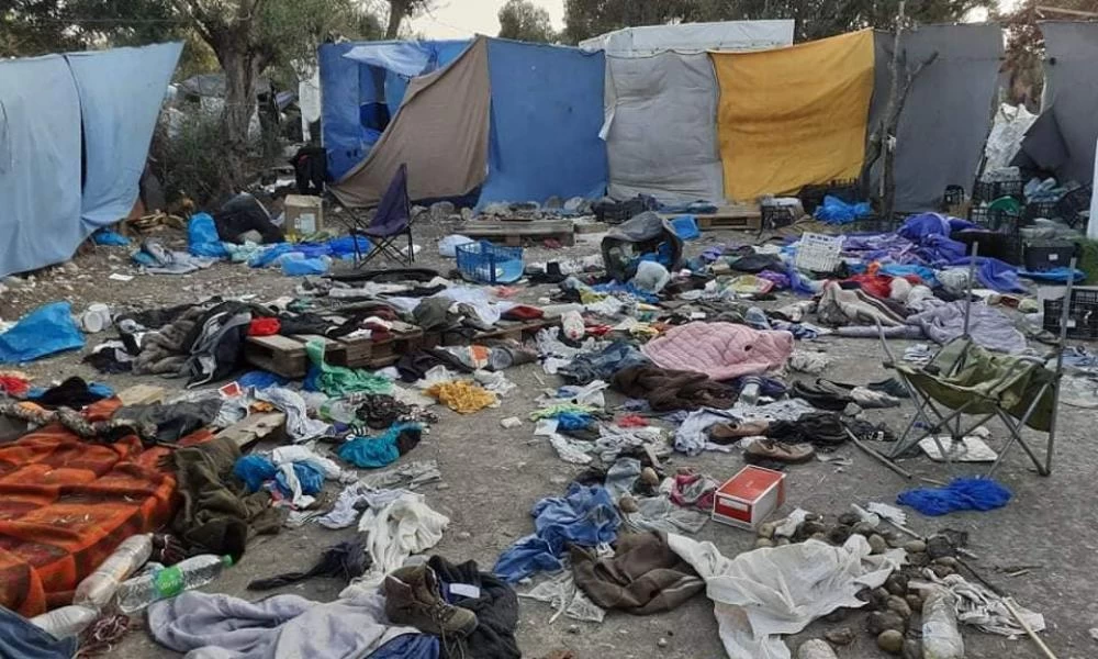 Μόρια: Σε χωματερή είχαν μετατρέψει οι μετανάστες την περιοχή